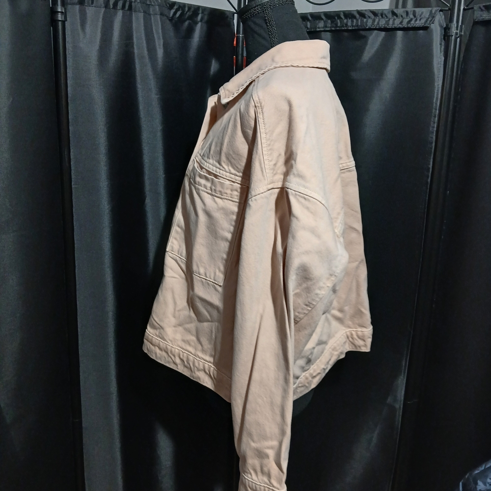 Old Navy Blush Pink Denim Trucker Jacket Butoon With Pockets Women's XL - Picture 4 of 8